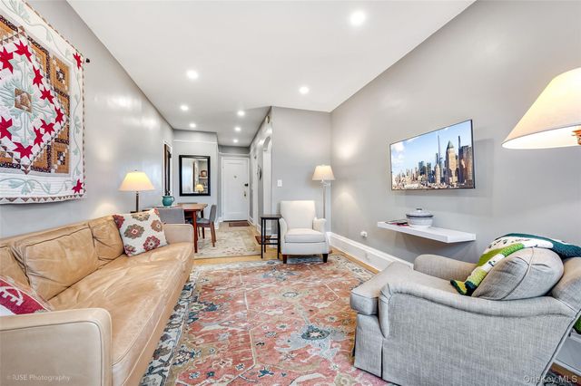 4842 44th Street 5H, Woodside, NY 11377