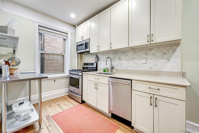 4842 44th Street 5H, Woodside, NY 11377