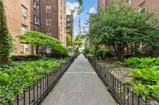 4842 44th Street 5H, Woodside, NY 11377