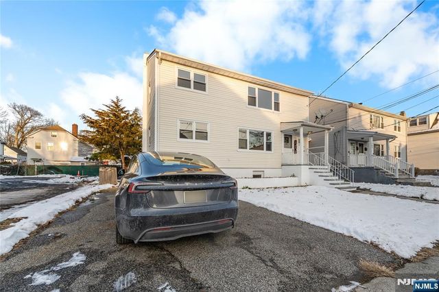 184 High Street G, Hackensack, NJ 07601