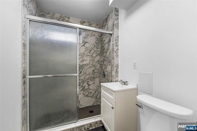 184 High Street G, Hackensack, NJ 07601