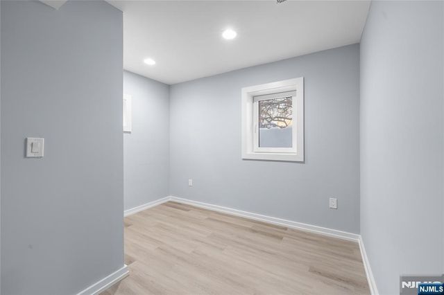 184 High Street G, Hackensack, NJ 07601