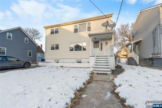 184 High Street G, Hackensack, NJ 07601