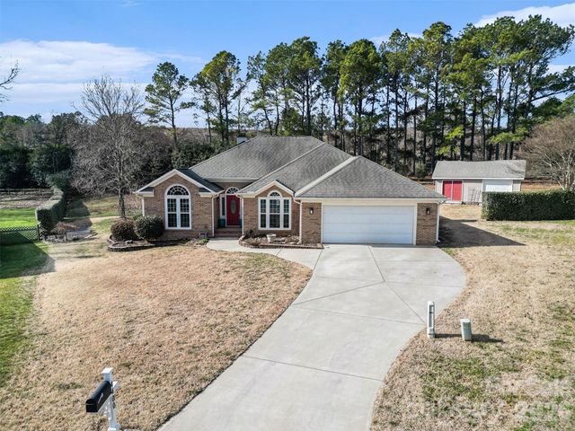 4400 Mackenzie Court SW, Concord, NC 28027