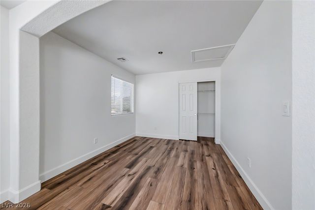 2704 Kona Crest Avenue, Henderson, NV 89052