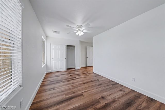 2704 Kona Crest Avenue, Henderson, NV 89052