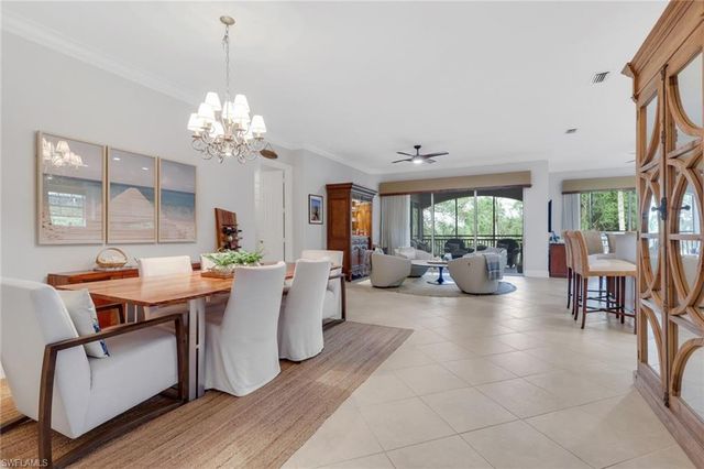 9097 Cherry Oaks TRL 202, Naples, FL 34114