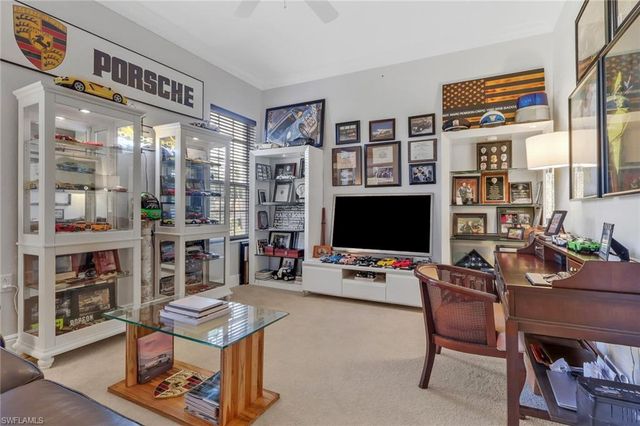 9097 Cherry Oaks TRL 202, Naples, FL 34114