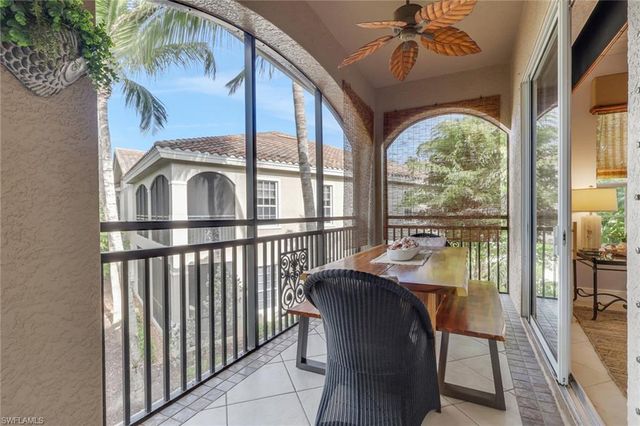 9097 Cherry Oaks TRL 202, Naples, FL 34114