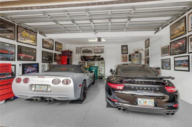 9097 Cherry Oaks TRL 202, Naples, FL 34114