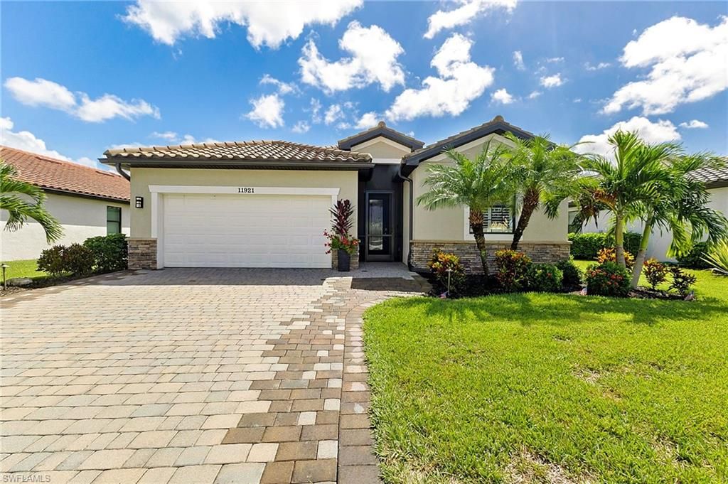 11921 Arbor Trace DR, FORT MYERS, FL 33913 — photo 2