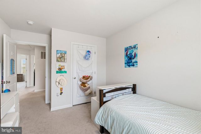 5315 VALLEY VIEW RD, Spring Grove, PA 17362