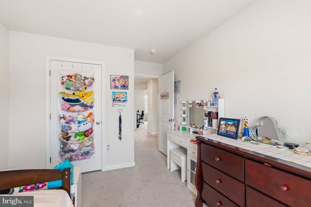 5315 VALLEY VIEW RD, Spring Grove, PA 17362