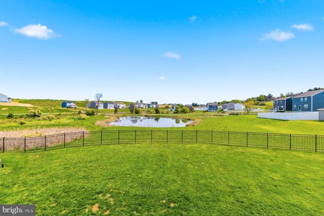 5315 VALLEY VIEW RD, Spring Grove, PA 17362
