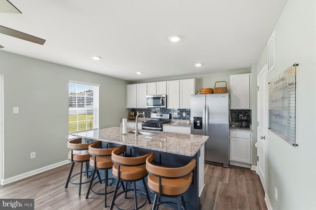 5315 VALLEY VIEW RD, Spring Grove, PA 17362