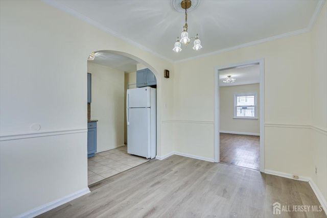 1 Coolidge Avenue, Edison, NJ 08837