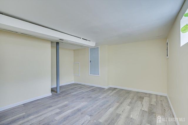 1 Coolidge Avenue, Edison, NJ 08837