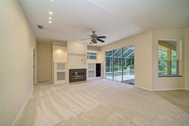 6401 KYLIE CREEK WAY, Sarasota, FL 34240