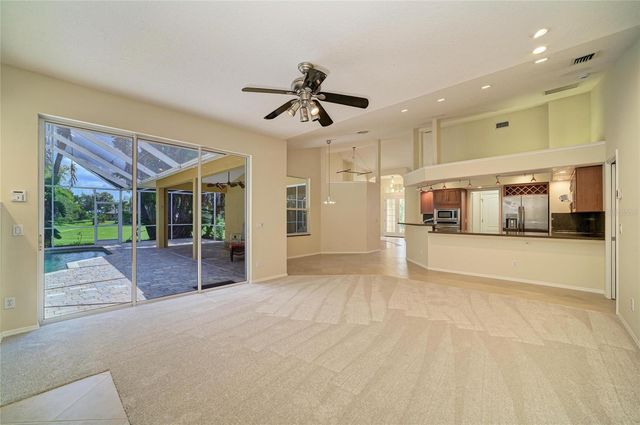 6401 KYLIE CREEK WAY, Sarasota, FL 34240