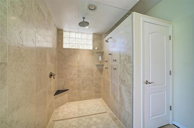 6401 KYLIE CREEK WAY, Sarasota, FL 34240