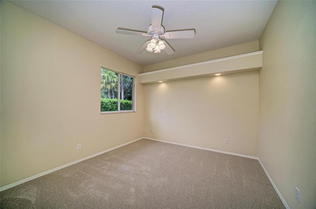 6401 KYLIE CREEK WAY, Sarasota, FL 34240