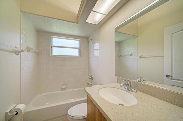 6401 KYLIE CREEK WAY, Sarasota, FL 34240