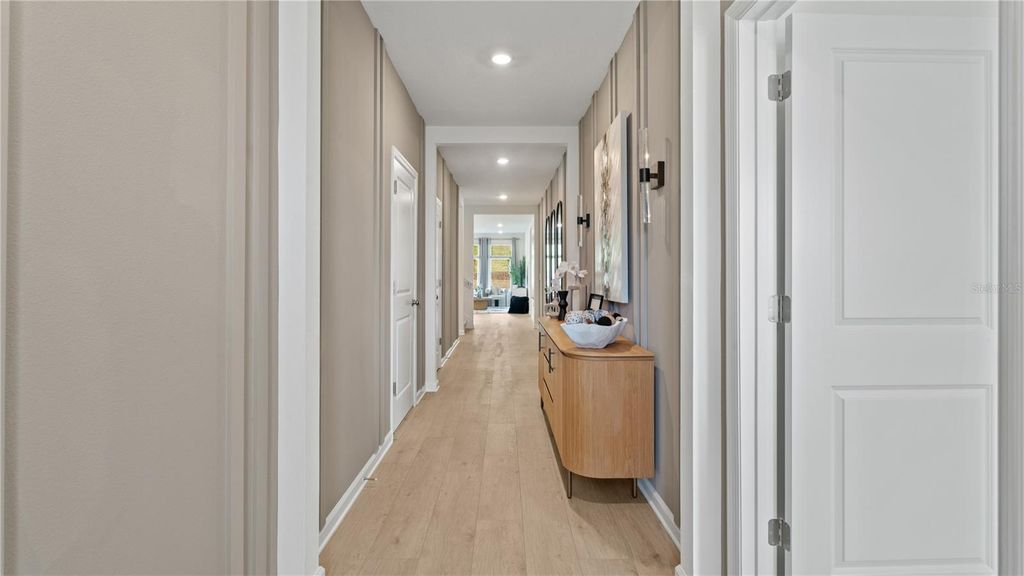 Image 3 of property listing at 3145 ROCKWOOD WAY, Minneola, FL 34715
