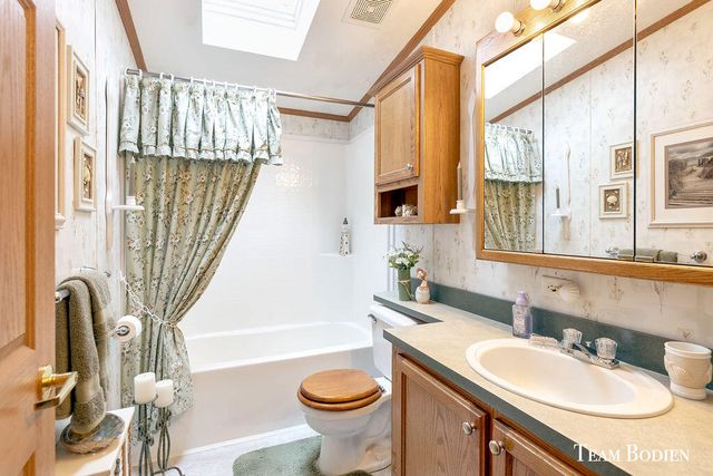 5547 Seagull Drive, Belmont, MI 49306