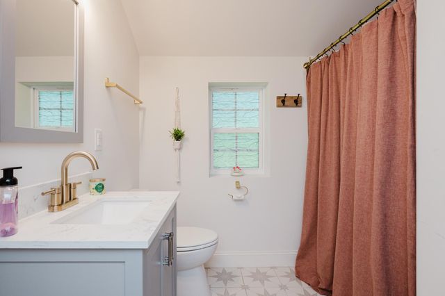 3248 CHARLES ST, Fallston, MD 21047