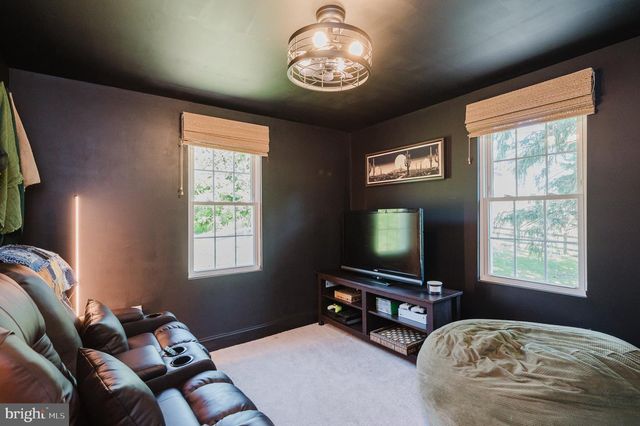 3248 CHARLES ST, Fallston, MD 21047