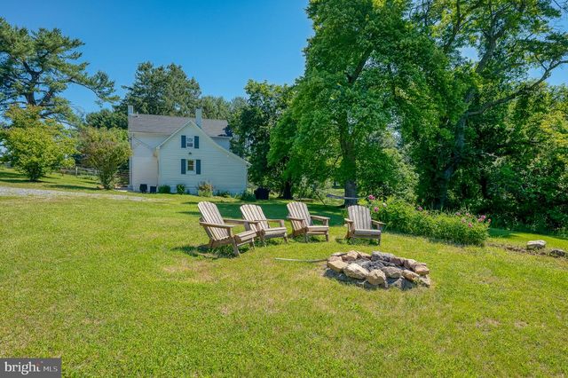 3248 CHARLES ST, Fallston, MD 21047