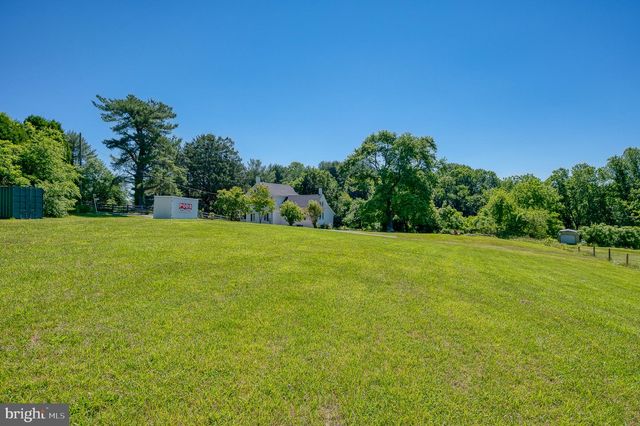 3248 CHARLES ST, Fallston, MD 21047