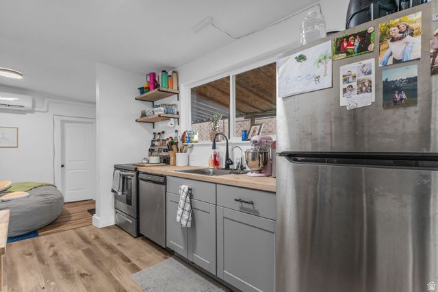 4380 S EBONY AVE, Taylorsville, UT 84123