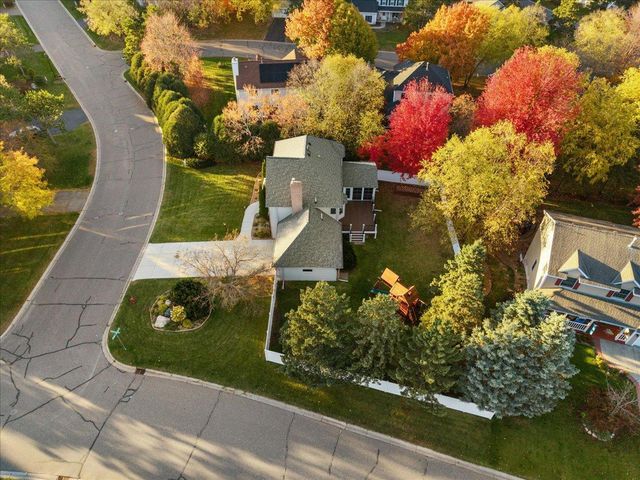 9130 Hidden Meadow Road, Woodbury, MN 55125