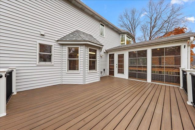 9130 Hidden Meadow Road, Woodbury, MN 55125