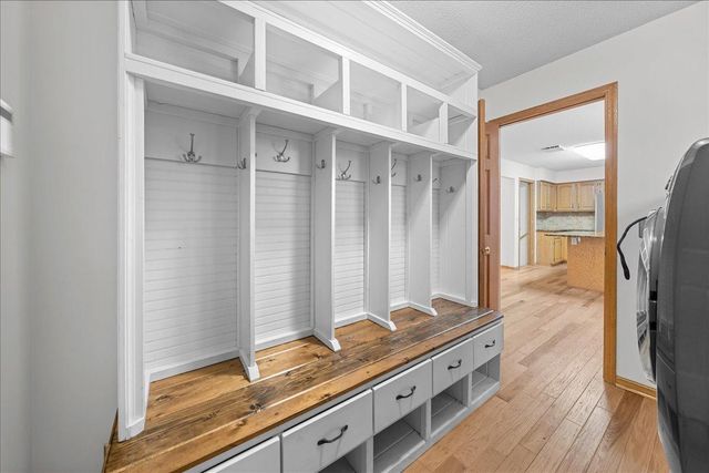 9130 Hidden Meadow Road, Woodbury, MN 55125