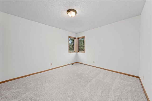 9130 Hidden Meadow Road, Woodbury, MN 55125