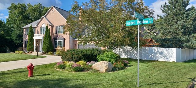 9130 Hidden Meadow Road, Woodbury, MN 55125