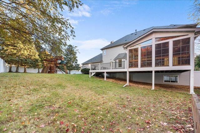 9130 Hidden Meadow Road, Woodbury, MN 55125