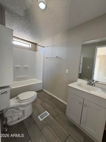 1650 S ARIZONA Avenue 90, Chandler, AZ 85286