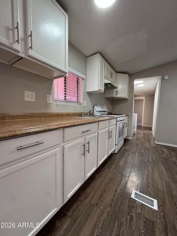 1650 S ARIZONA Avenue 90, Chandler, AZ 85286