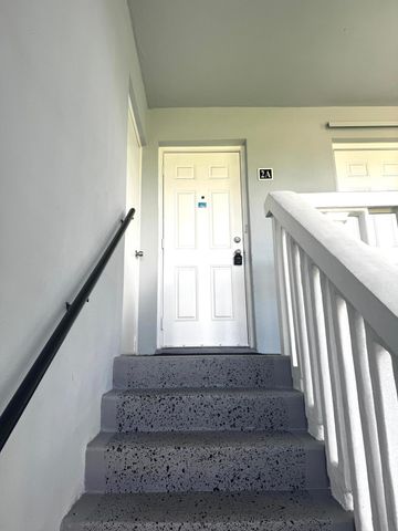 310 N North Boulevard 2a, Boynton Beach, FL 33435