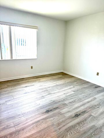 310 N North Boulevard 2a, Boynton Beach, FL 33435
