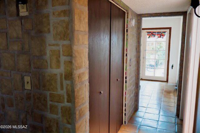 1307 S Harmon Lane, Tucson, AZ 85713