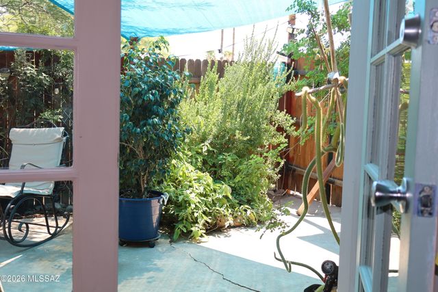 1307 S Harmon Lane, Tucson, AZ 85713