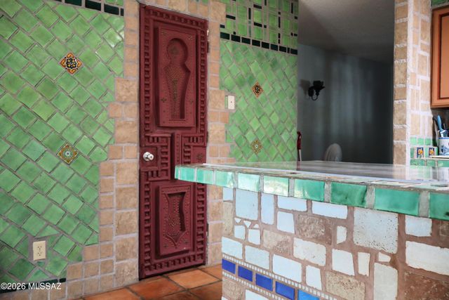 1307 S Harmon Lane, Tucson, AZ 85713