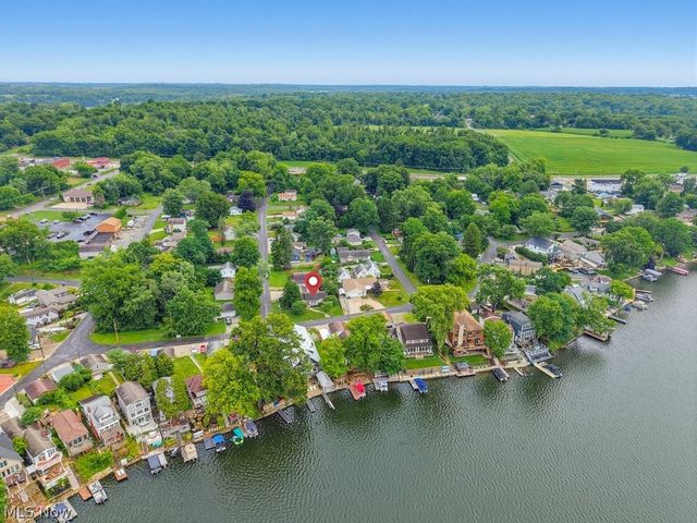 3295 Waterside Drive, Akron, OH 44319