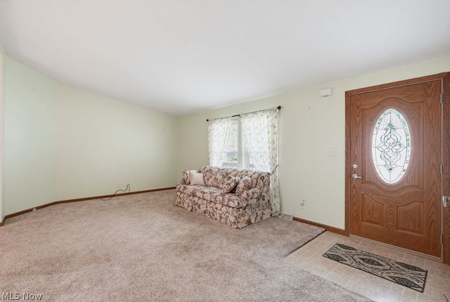 3295 Waterside Drive, Akron, OH 44319