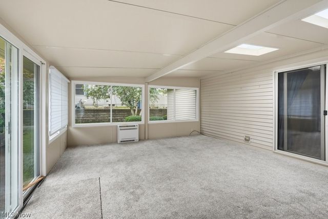 3295 Waterside Drive, Akron, OH 44319