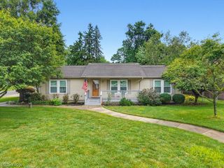 3295 Waterside Drive, Akron, OH 44319